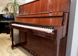petrof piano 131 concert mahonie 1