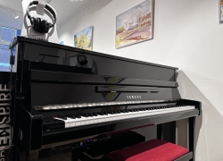 yamaha piano b2 zwart silent chr 9