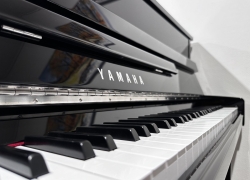 yamaha piano b2 zwart silent chr