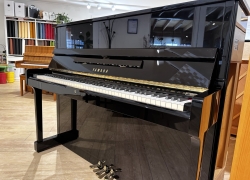 yamaha piano su118 zwart gebruik 1