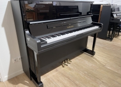 yamaha piano zwart yus1 121cm hu 8